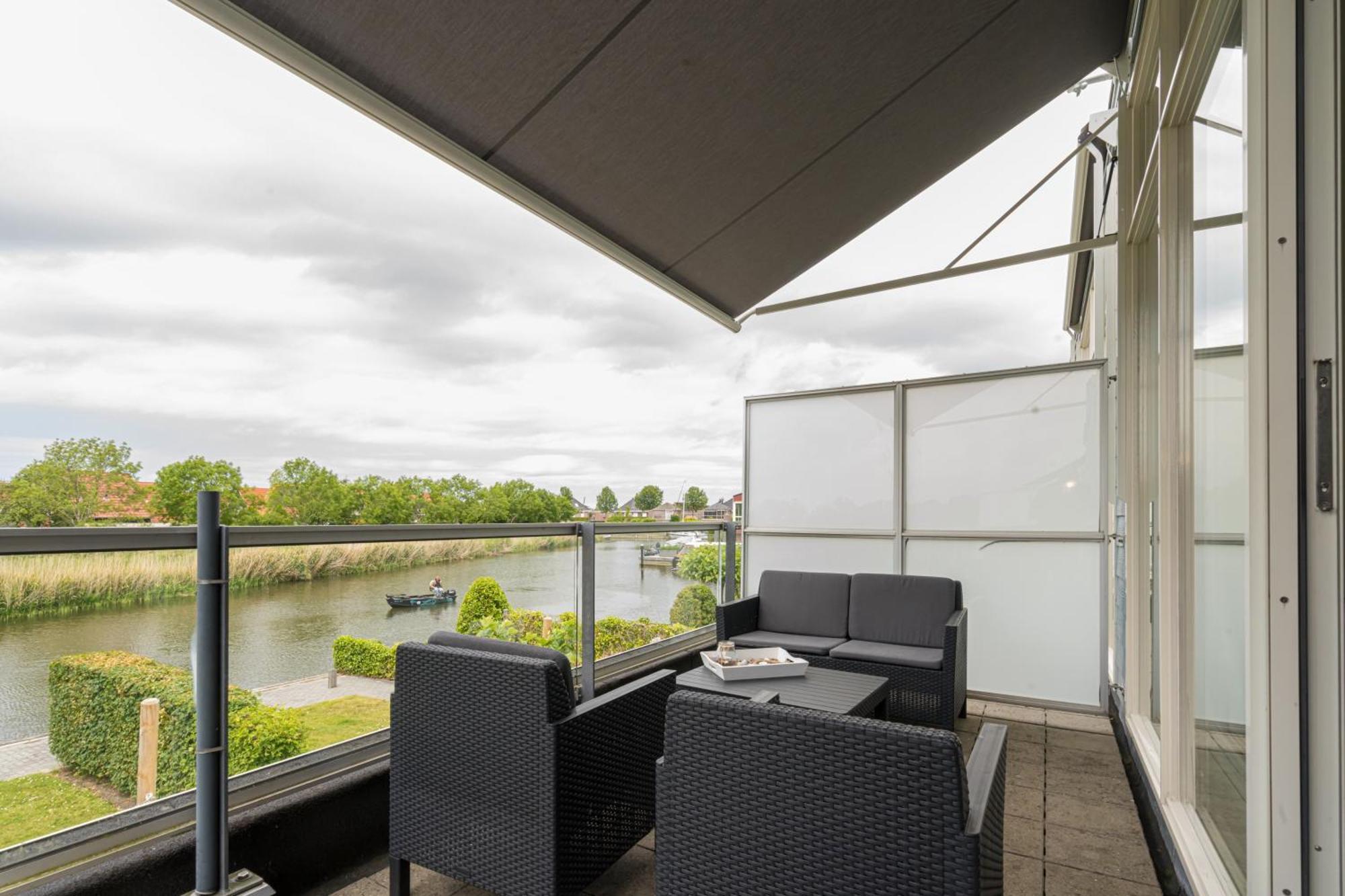Nautic Rentals - Marinapark Oude-Tonge Екстериор снимка
