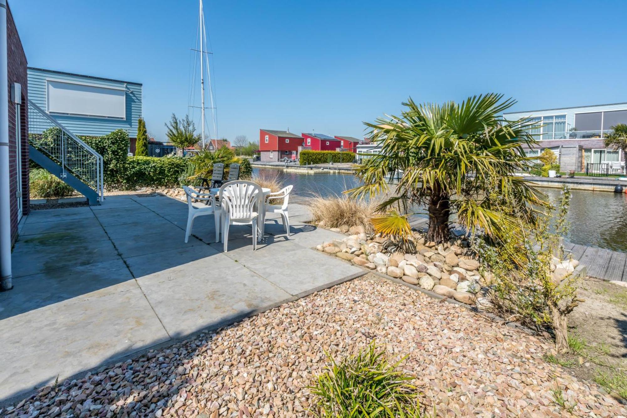 Nautic Rentals - Marinapark Oude-Tonge Екстериор снимка